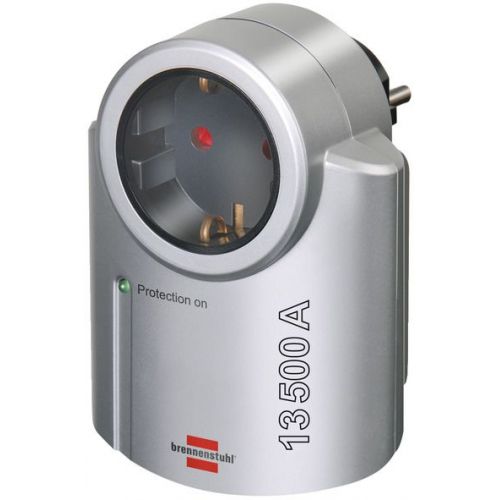 Brennenstuhl-1506950-Enchufe adaptador Primera-Line protegido contra subidas de tensión 13.500A